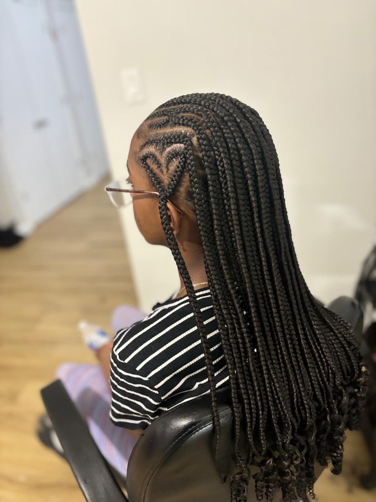 Protective braids detail